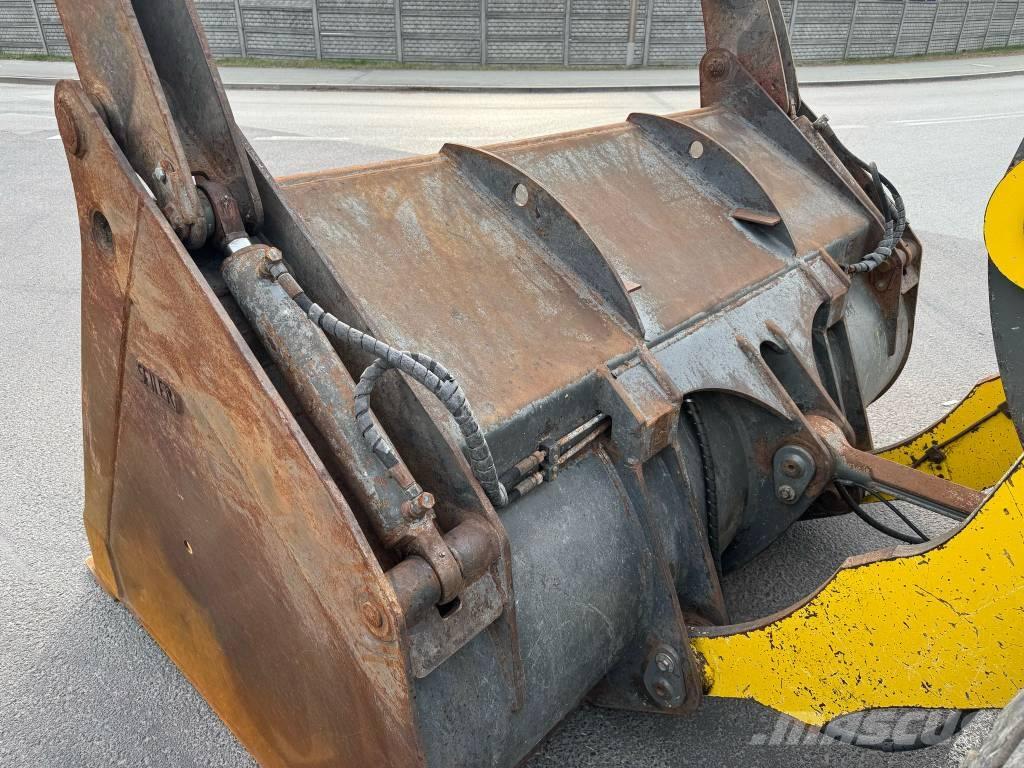 Liebherr L 538 Læssemaskiner på hjul