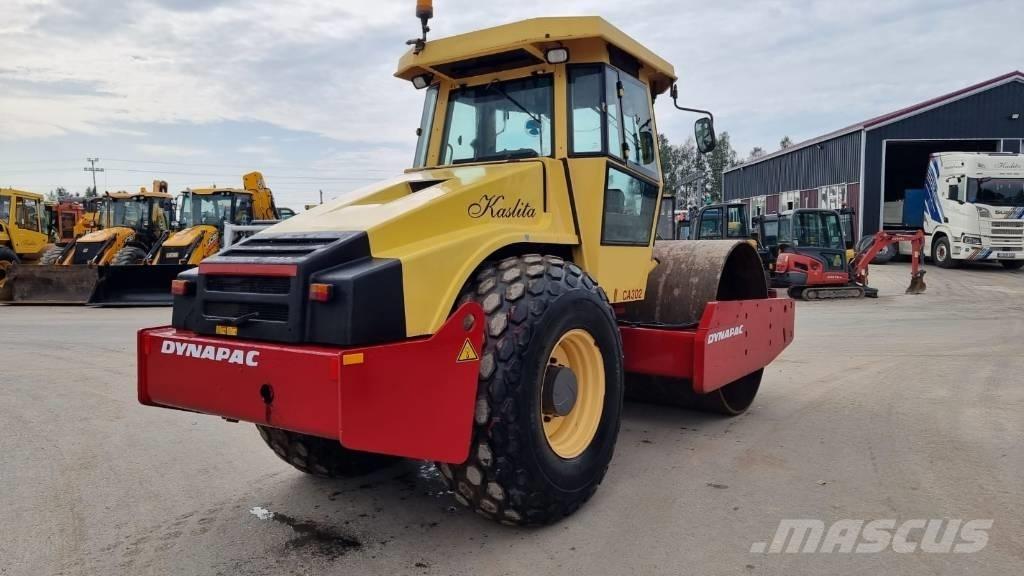 Dynapac CA 302 D Enkelt tromle