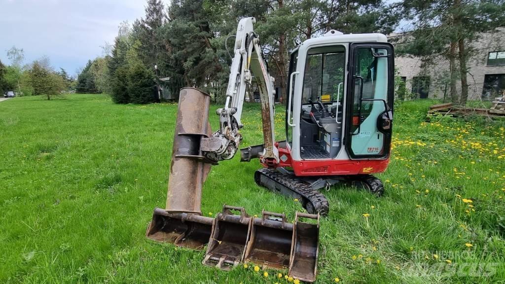 Takeuchi TB216 V4 Minigravemaskiner