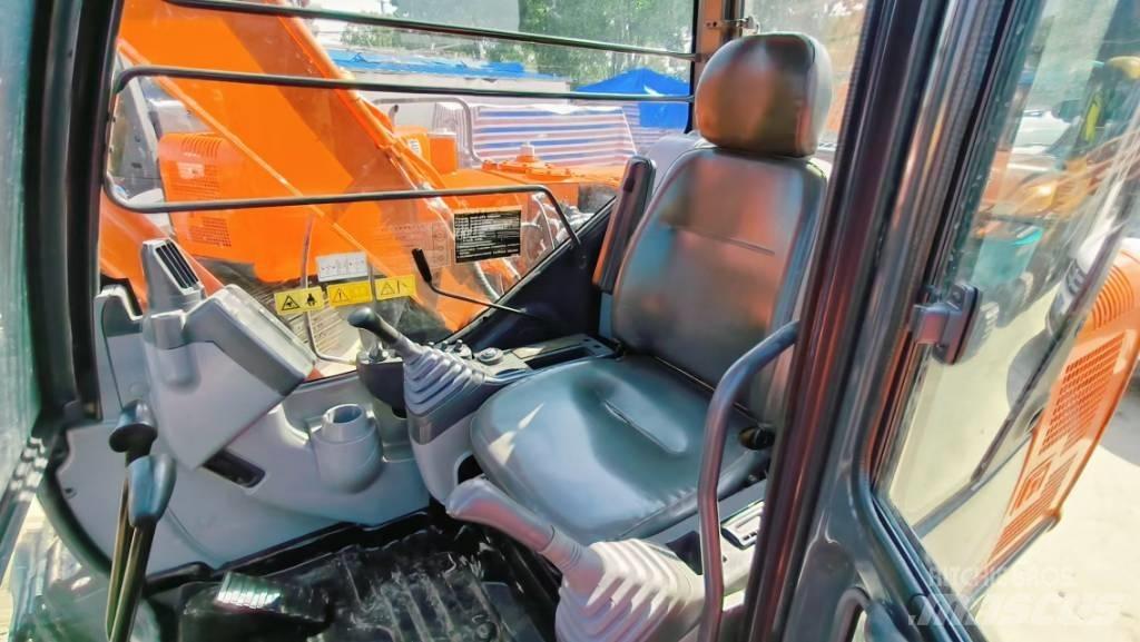 Hitachi ZX 70 Minigravemaskiner