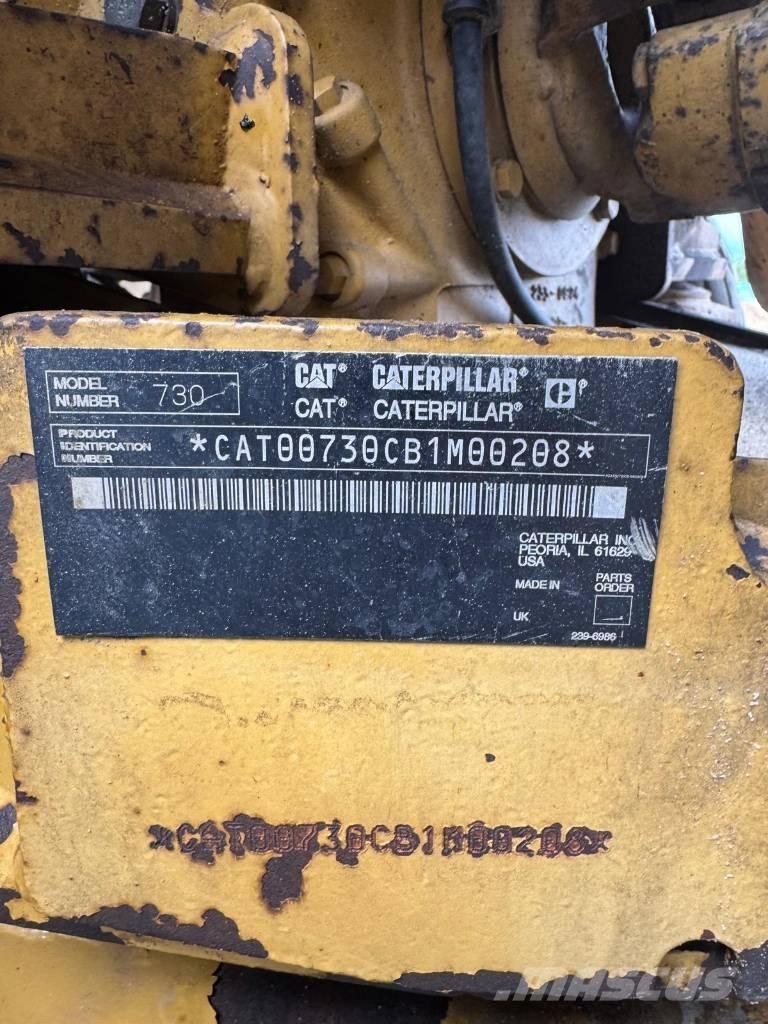 CAT 730 Terrængående lastbiler