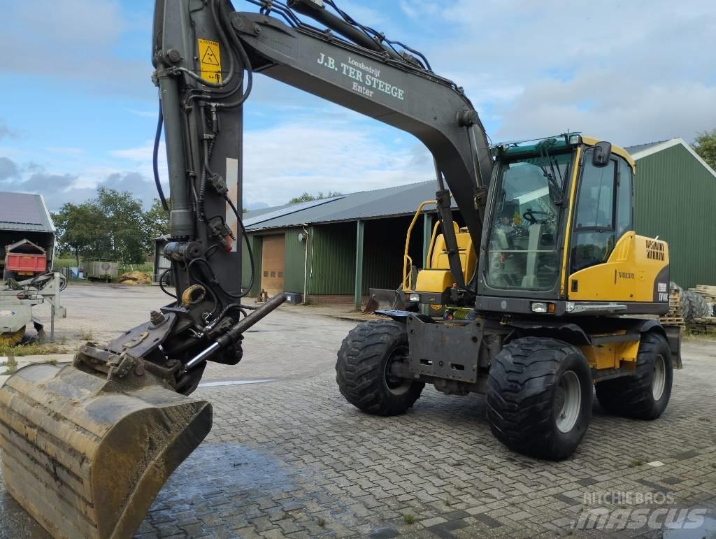 Volvo EW 140 C Gravemaskiner på hjul