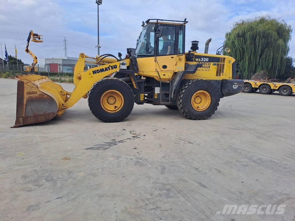 Komatsu WA 320-6 Læssemaskiner på hjul