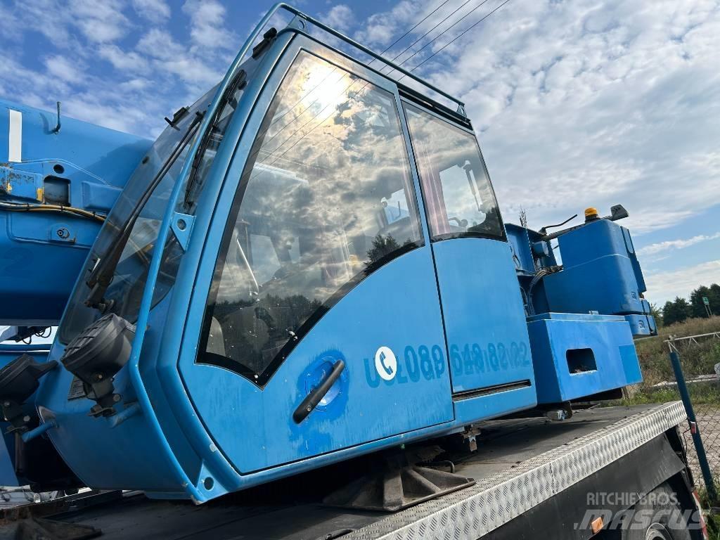 Grove GMK 3055 Kraner til alt terræn