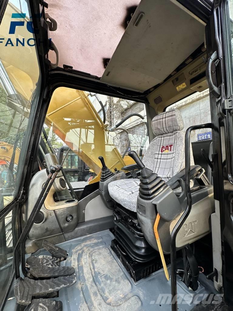 CAT 320 D Gravemaskiner på larvebånd