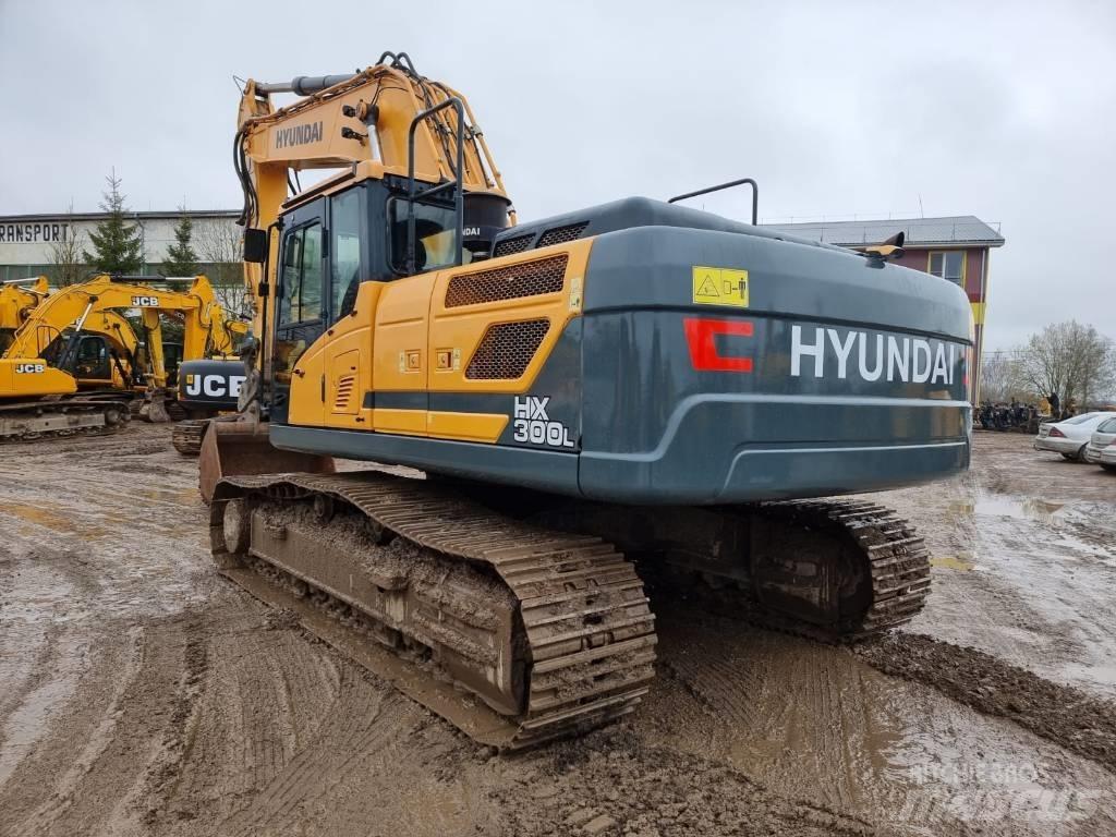 Hyundai HX 300 L Gravemaskiner på larvebånd
