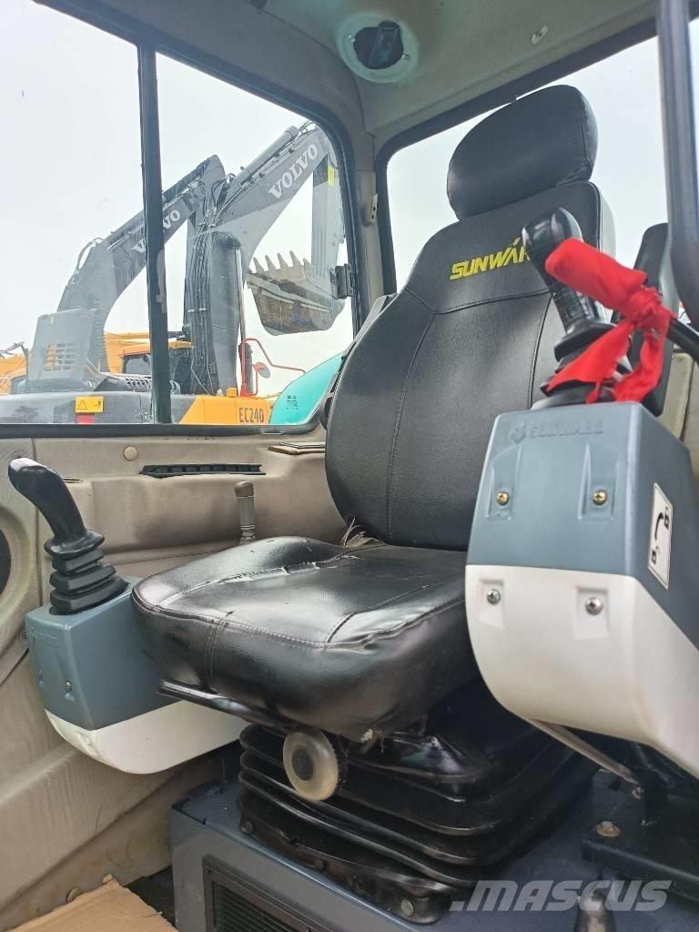Sunward SWE 80 Gravemaskiner på larvebånd