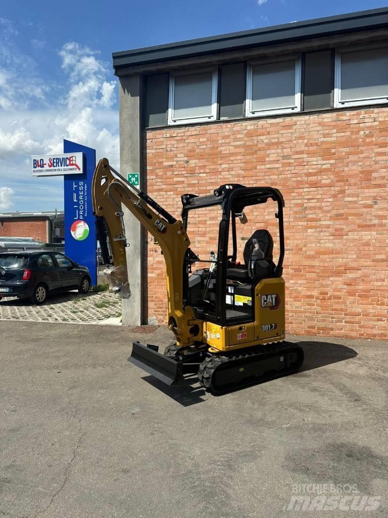 CAT 301.7 CR Midi-gravemaskiner 7t - 12t