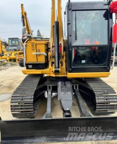 CAT 307E2 Gravemaskiner på larvebånd