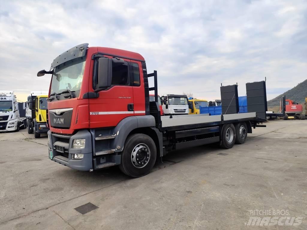 MAN TGS 26.440 Flatbed lastbiler med spil