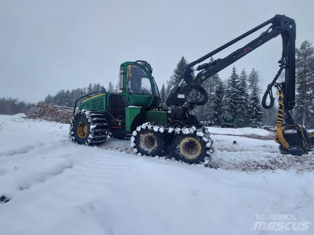 John Deere 1070 E Skovningsmaskiner