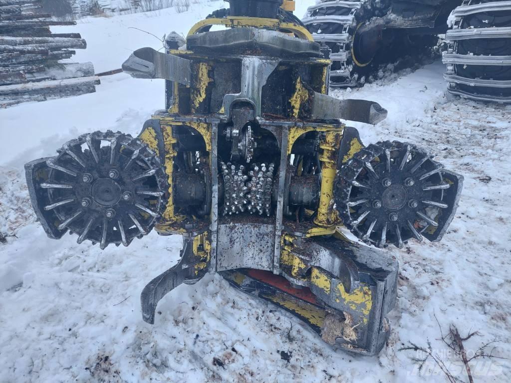 John Deere 1070 E Skovningsmaskiner