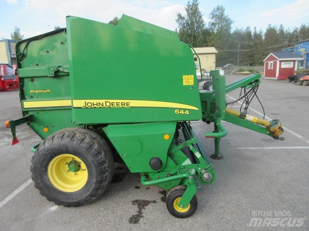 John Deere 644 Rundballe-pressere