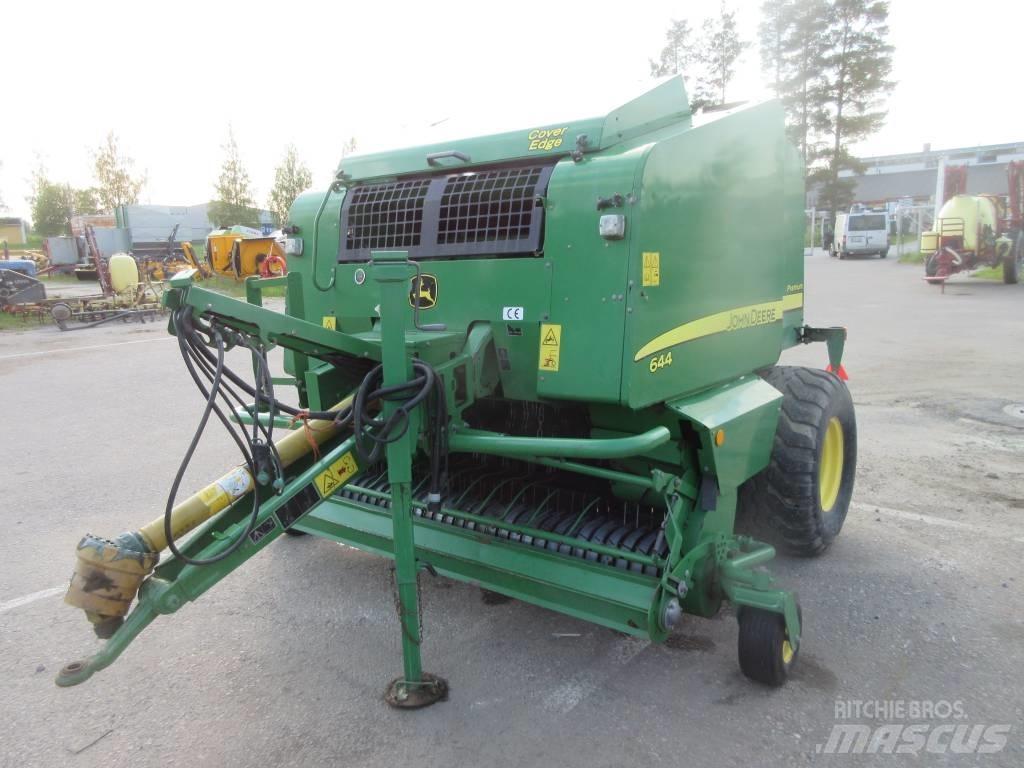 John Deere 644 Rundballe-pressere