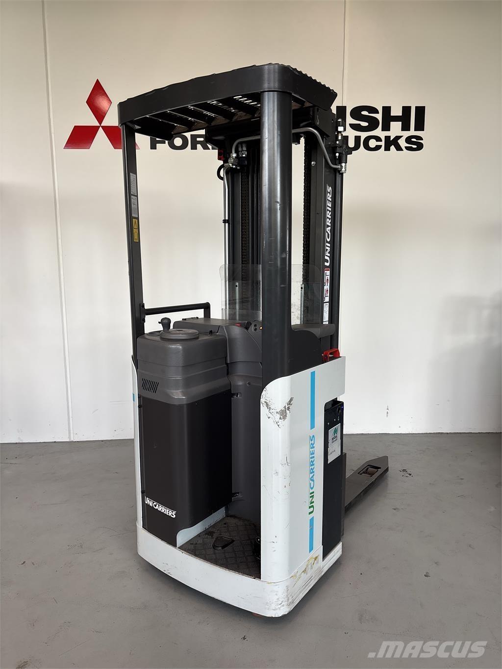 Atlet A160 Selvkørende stablere