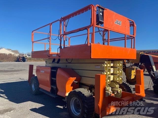 JLG 4394 RT Bomlifte med knækarm