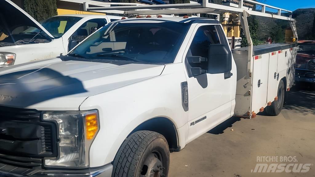 Ford F 350 XL Pickup/Sideaflæsning