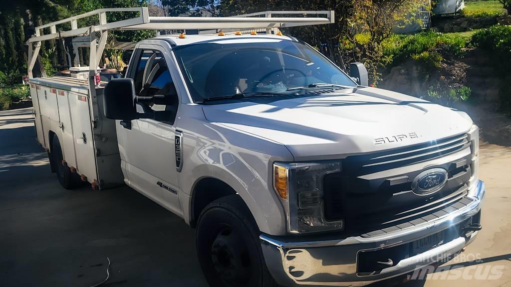 Ford F 350 XL Pickup/Sideaflæsning
