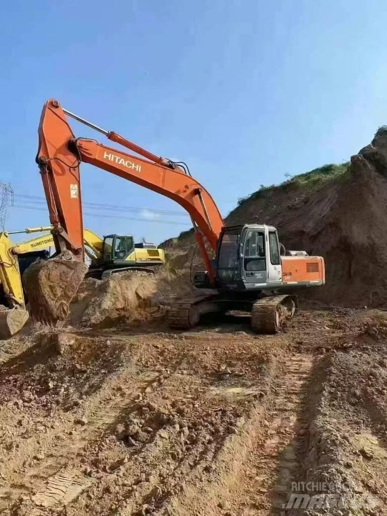 Hitachi ZX240 Gravemaskiner på larvebånd