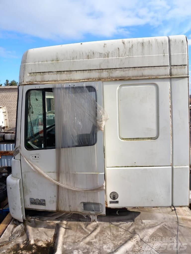 DAF XF105.460 Kabiner og interiør