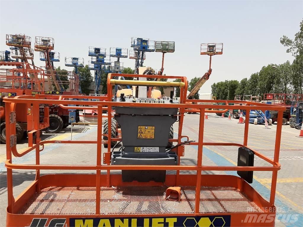JLG 800AJ Bomlifte med knækarm