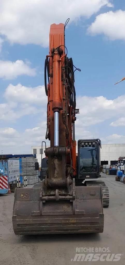 Hitachi ZX350LC-5B Gravemaskiner på larvebånd