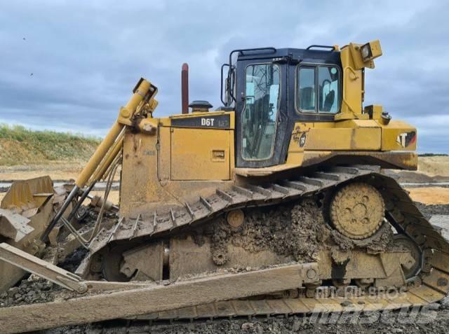 CAT D 6 T LGP Bulldozer på larvebånd