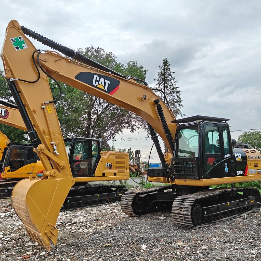 CAT 320D2 Gravemaskiner på larvebånd
