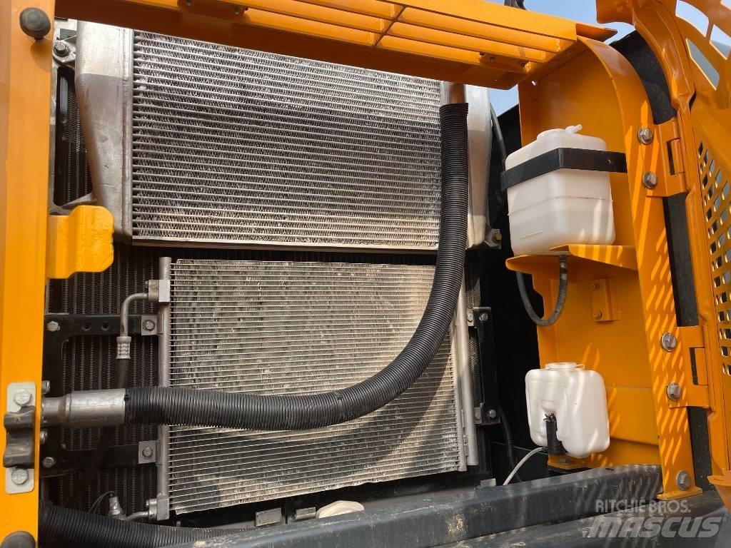Hyundai 220-9S Gravemaskiner på larvebånd