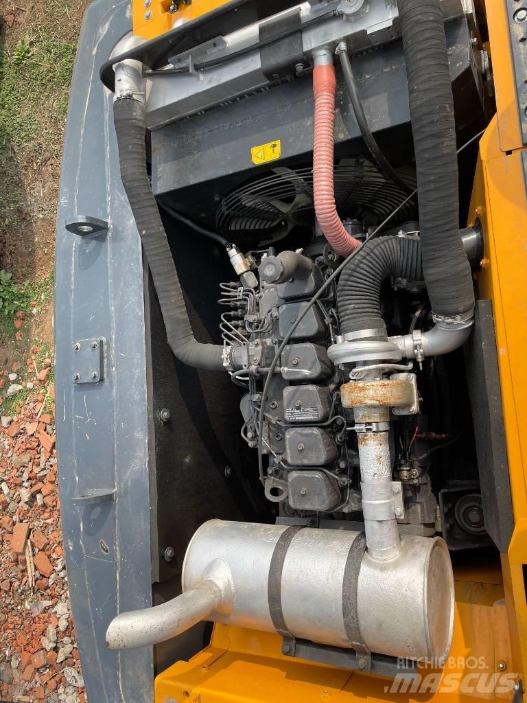 Hyundai 220-9S Gravemaskiner på larvebånd