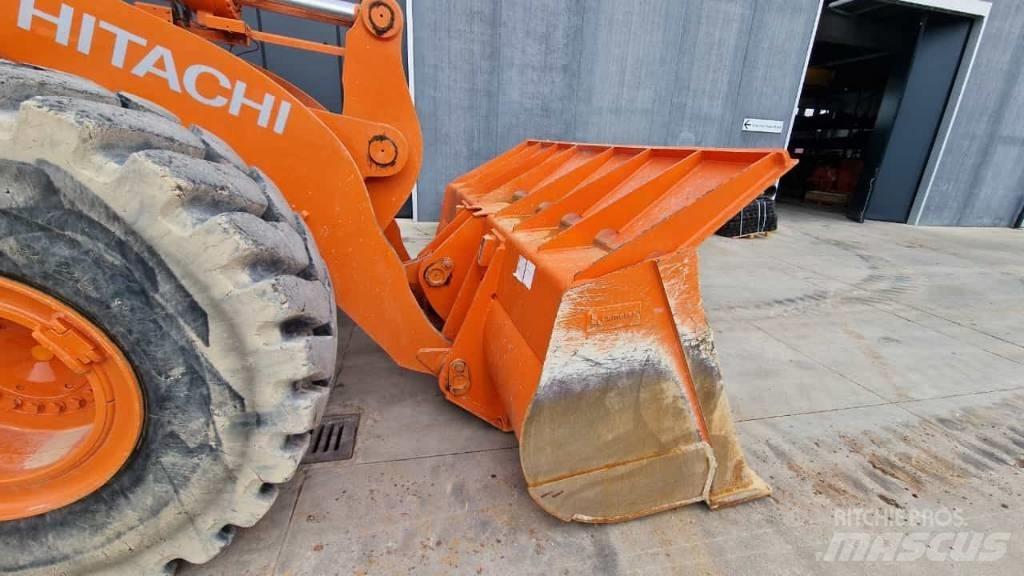 Hitachi ZW 310-6 Læssemaskiner på hjul