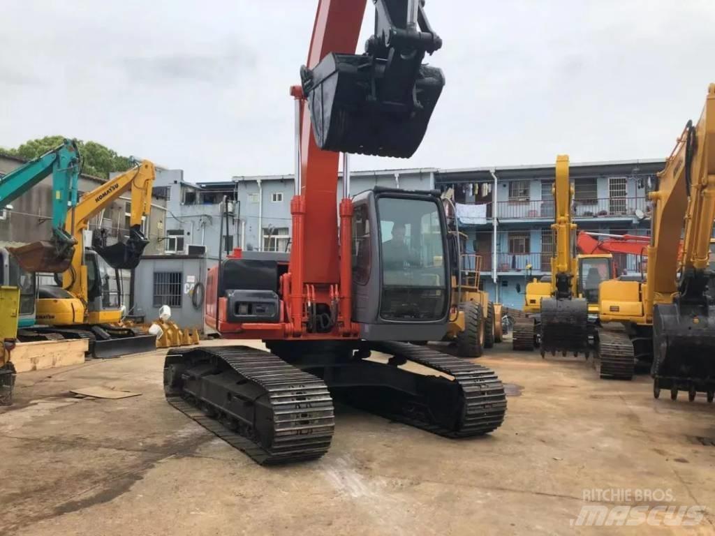 Hitachi ZX 210 Gravemaskiner på larvebånd