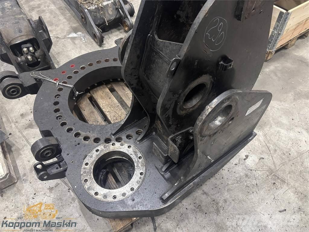 Komatsu 270H Kraner til skovningsmaskine