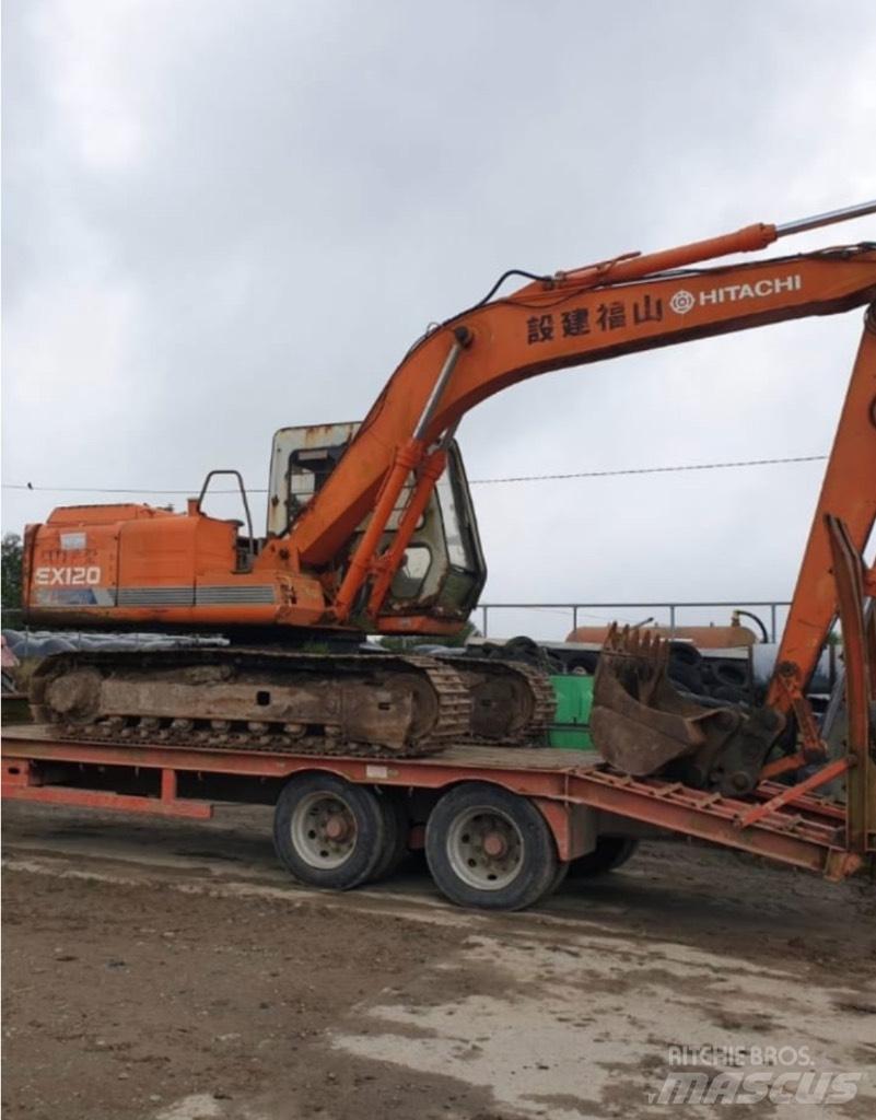 Hitachi EX 120-1 Gravemaskiner på larvebånd