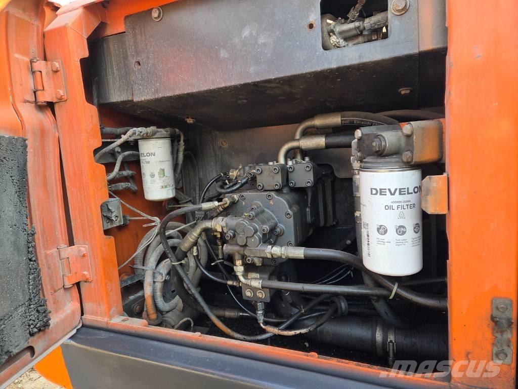 Doosan DX 220 LC-5 Gravemaskiner på larvebånd
