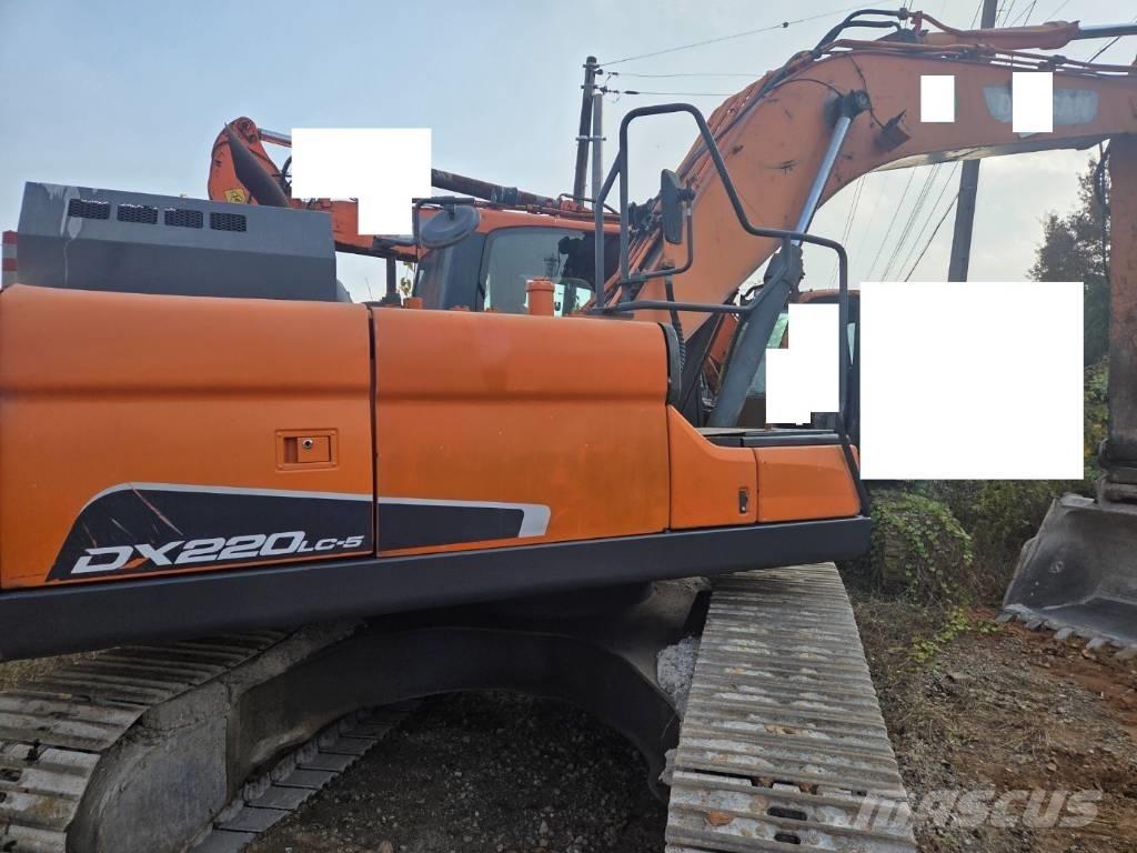 Doosan DX 220 LC-5 Gravemaskiner på larvebånd