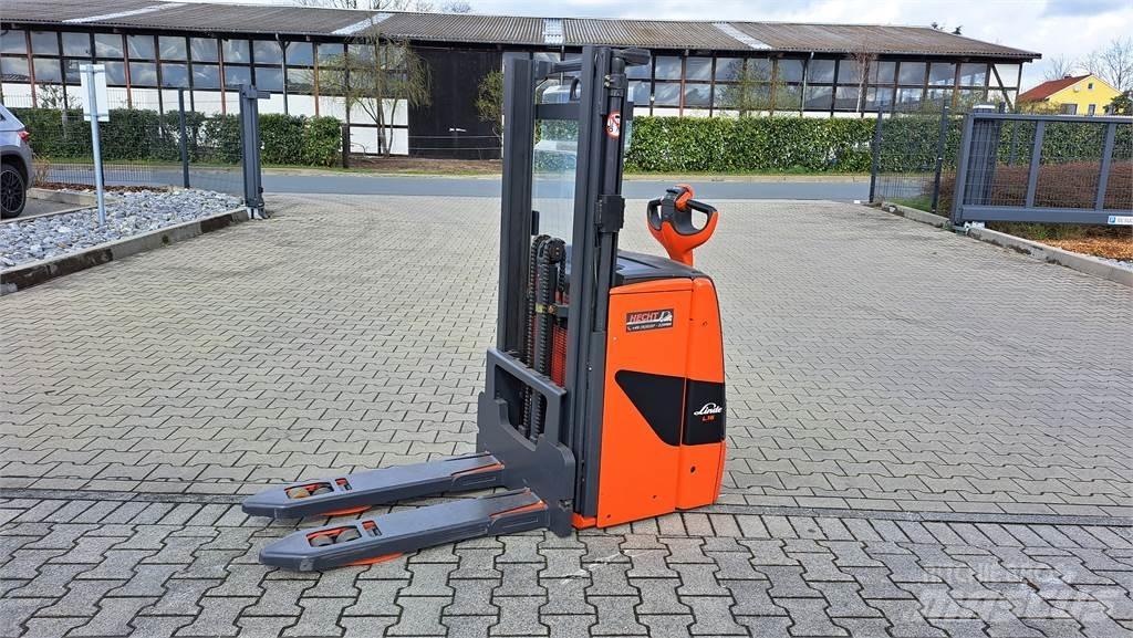 Linde L16i Gaffelstabler med gående fører