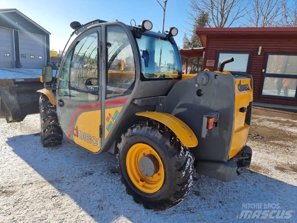 Dieci Mini Agri 25.6 Teleskopiske hjullæssere