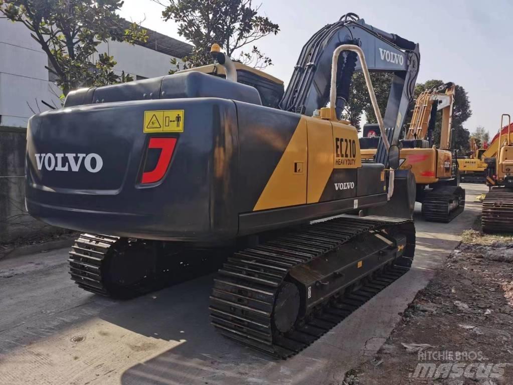 Volvo EC 210 B LC Gravemaskiner på larvebånd