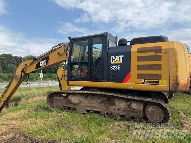 CAT 323 E Gravemaskiner på larvebånd