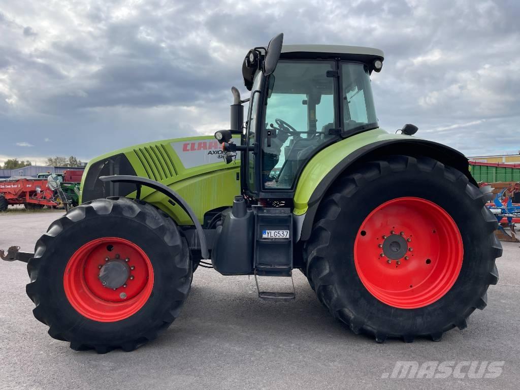 CLAAS Axion 850 Traktorer