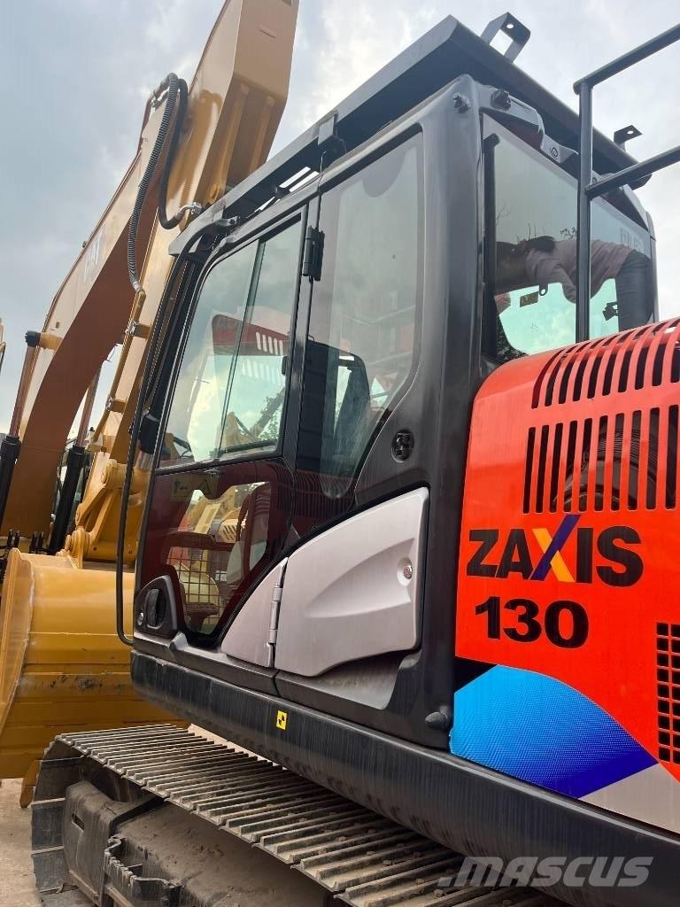 Hitachi 130-5 Gravemaskiner på larvebånd