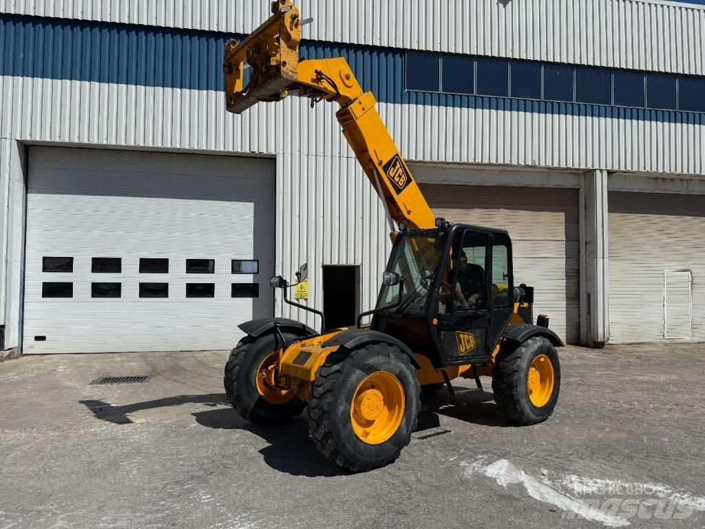 JCB 528-70 Teleskoplæssere
