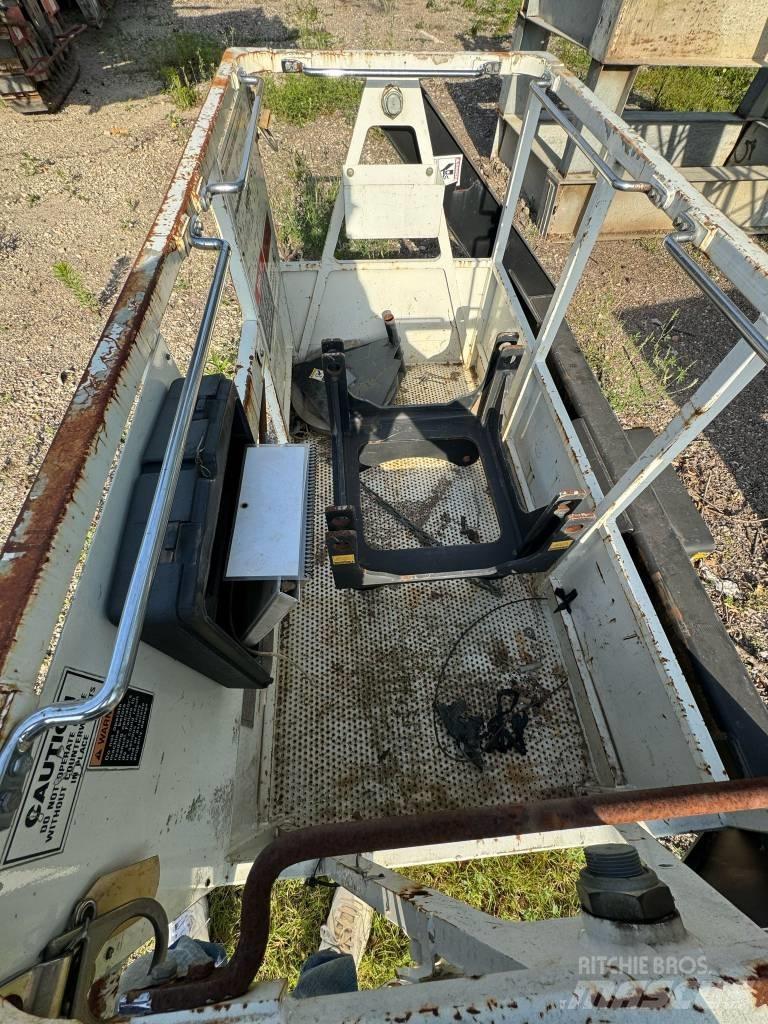Mantis 10010MX Kraner på larvebånd