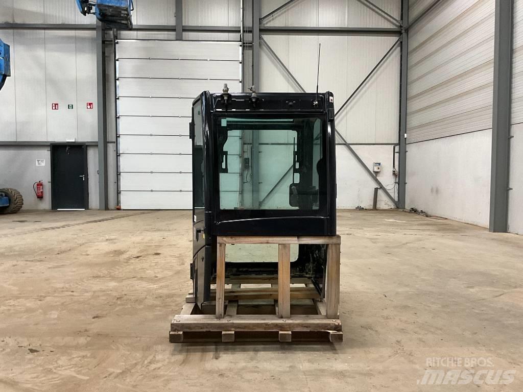 Kubota U 56-5 Kabiner og interiør