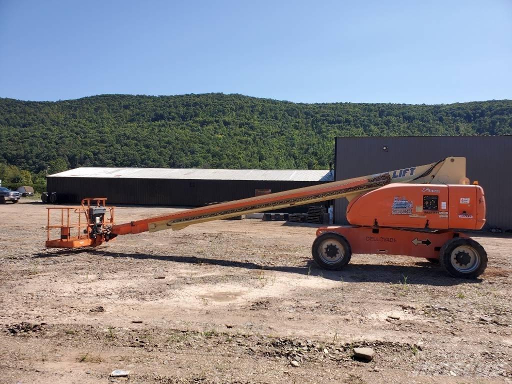 JLG 800 S Terrængående gaffeltruck