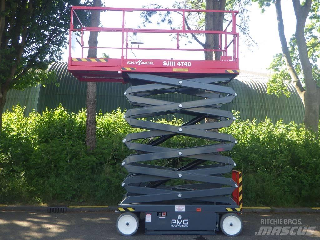 SkyJack SJ4740 Saxlifte