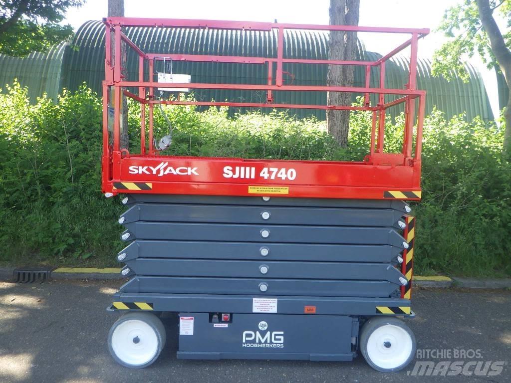 SkyJack SJ4740 Saxlifte