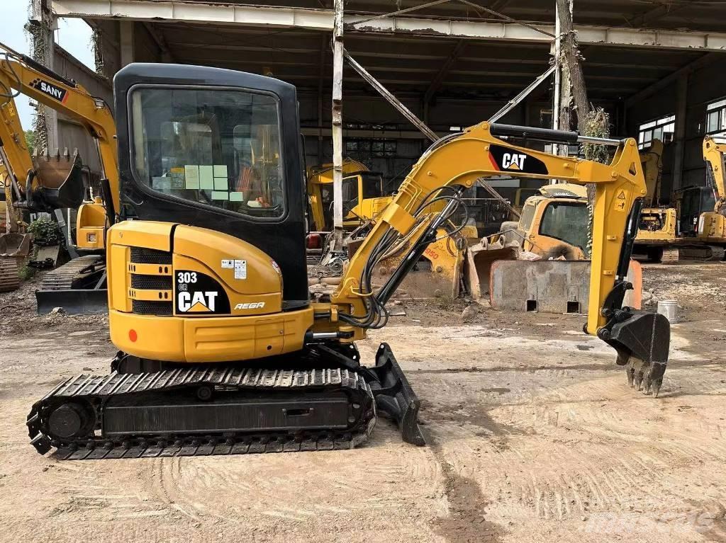 CAT 303 CR Minigravemaskiner