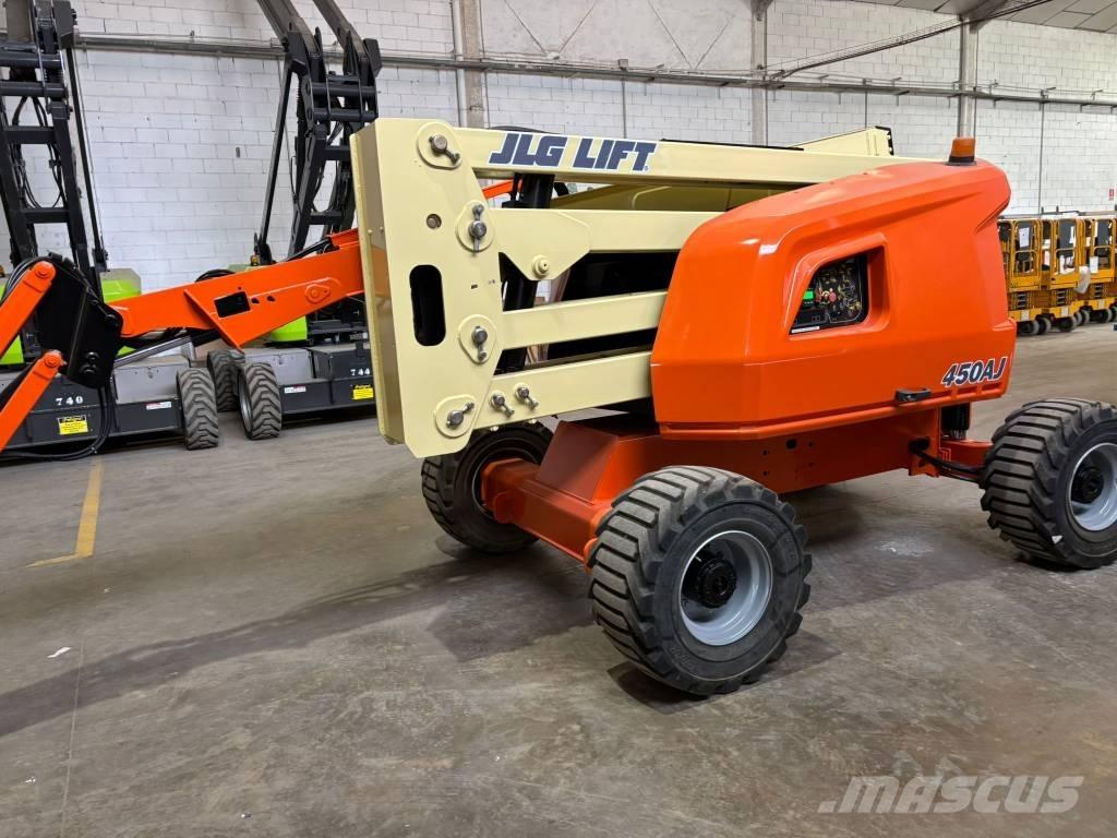 JLG 450 AJ Bomlifte med knækarm
